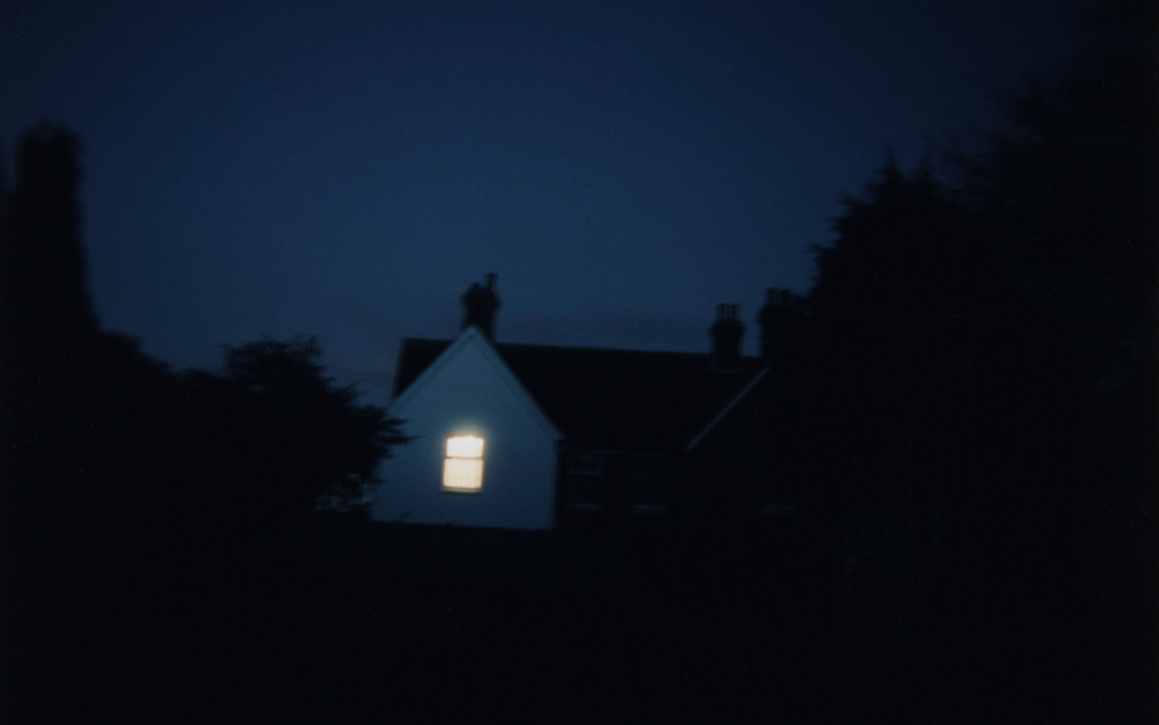Unwind with These 5 Captivating Night Time Stories for Adults